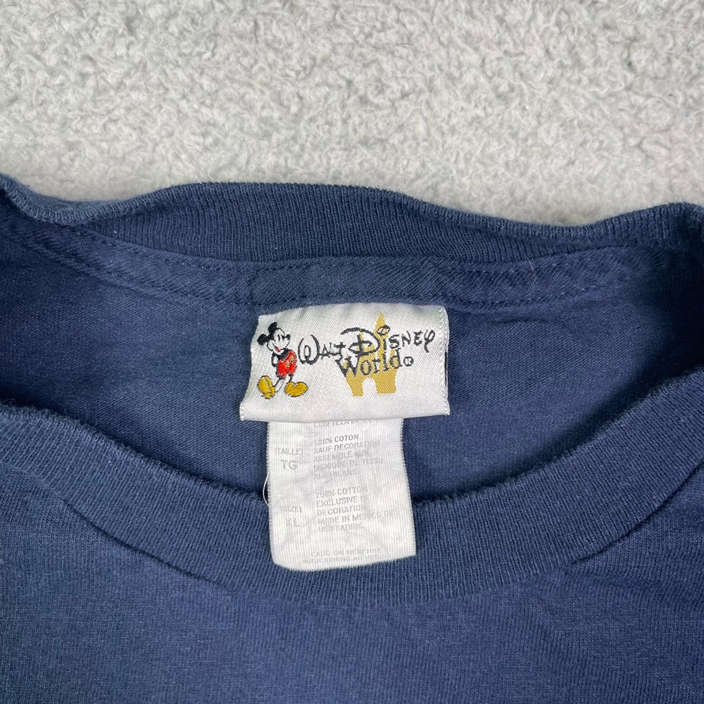 Vintage 2006 Disney T-shirt - Picture 3 of 4